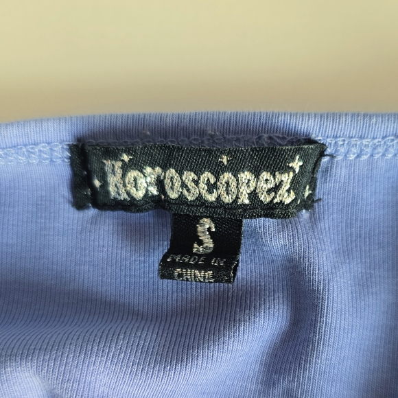 Dolls Kill Horoscopez Mind Reader Graphic Cropped Baby Tee Psychic Moon Glitter - Picture 4 of 10